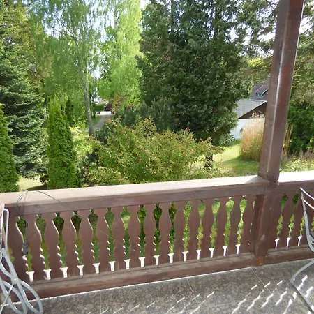 Apartment Grosse-ferienwohnung-wa2-100qm-im-erdgeschoss-der-villa-walhall-in-einem-parkaehnlichen-garten *